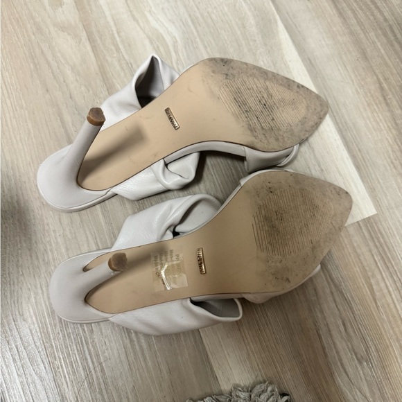 billini off white  heels - Picture 2 of 3